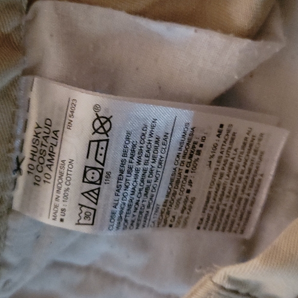 Old Navy beige pants - Picture 2 of 6